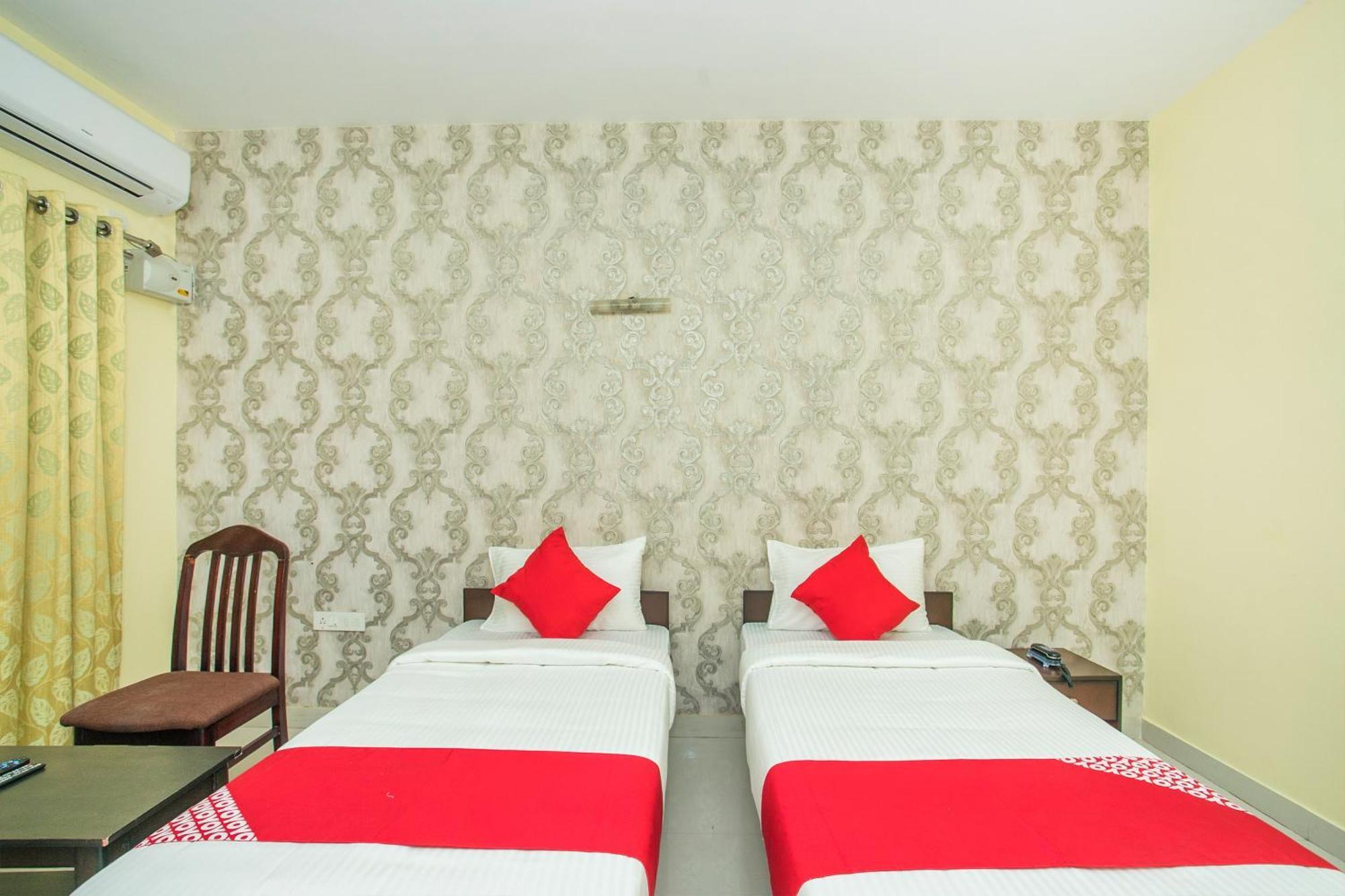 Hotel O Gymkhana Comforts Jālahalli Buitenkant foto